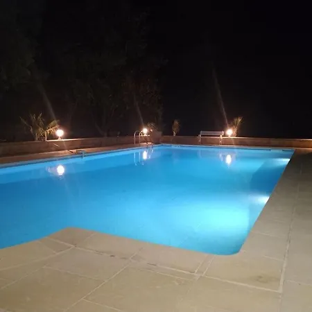 Camargue Modern Retreat *